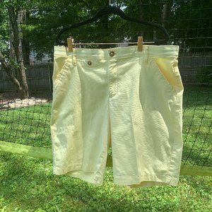 💛  Donated Feb 16 ‘22 Offers Welcome!  Lee Comfort stretch waist shorts💛